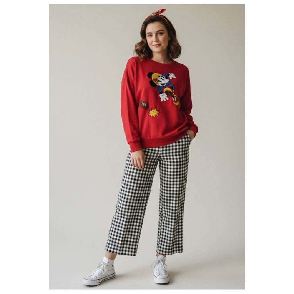 Vintage Comic Relief Mickey Mouse Sweater Medium